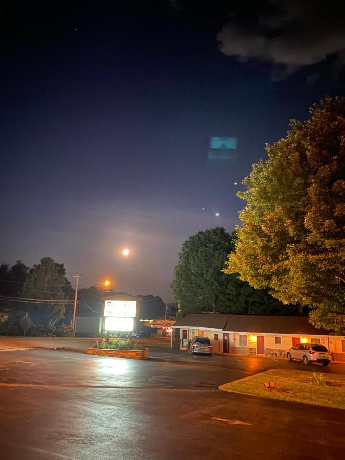 Fran Cove Motel Lake George Bagian luar foto