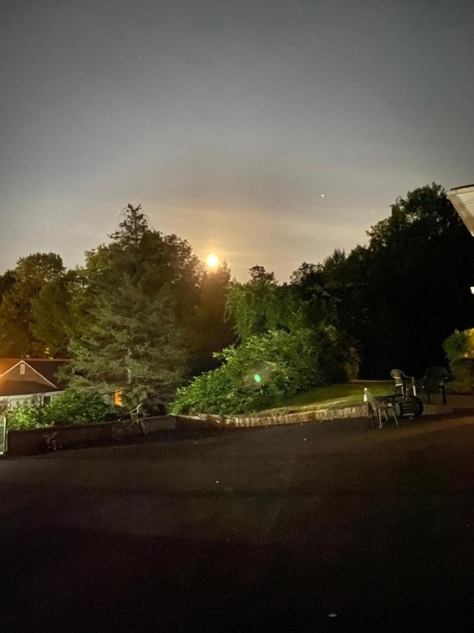 Fran Cove Motel Lake George Bagian luar foto