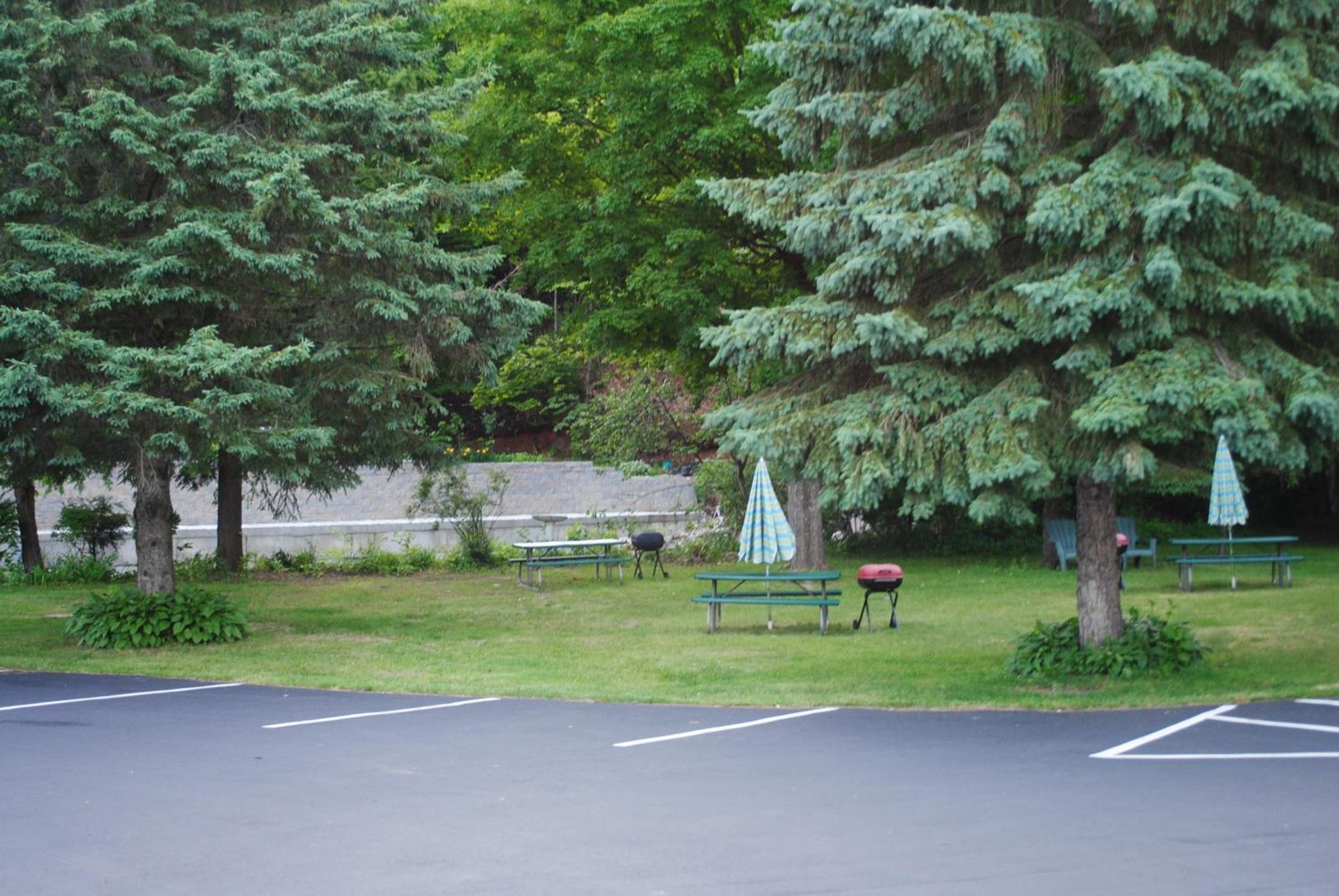 Fran Cove Motel Lake George Bagian luar foto