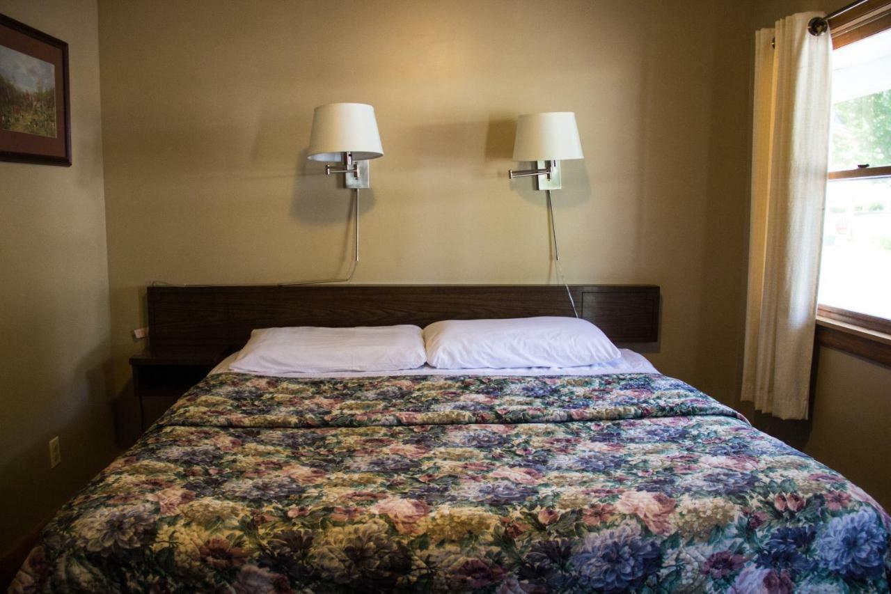 Fran Cove Motel Lake George Bagian luar foto