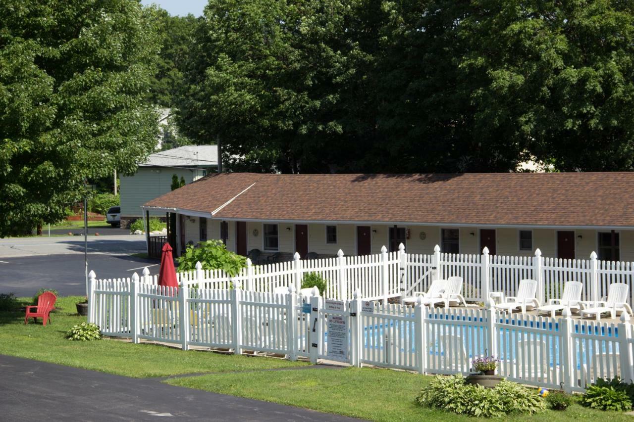 Fran Cove Motel Lake George Bagian luar foto
